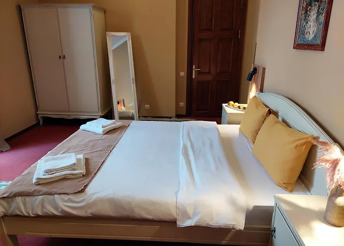 Madera Hotel
