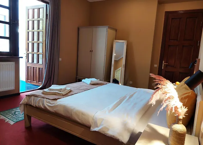 Madera Hotel